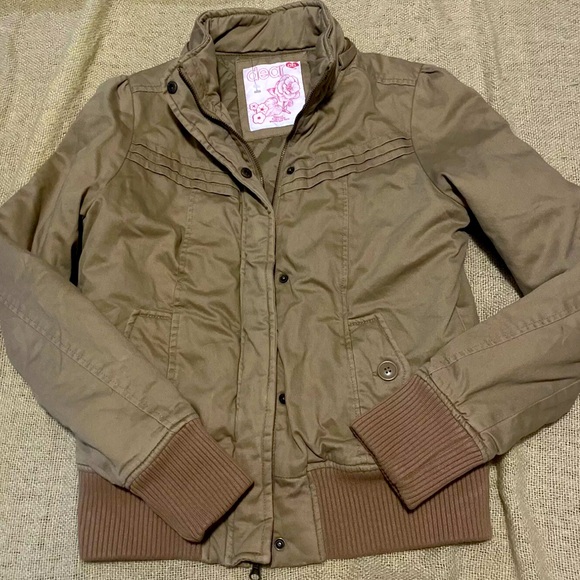 dear ab jacket Juniors L Tan Bomber Style Fitted Missing Hoodie Quilted Lining - Picture 1 of 8